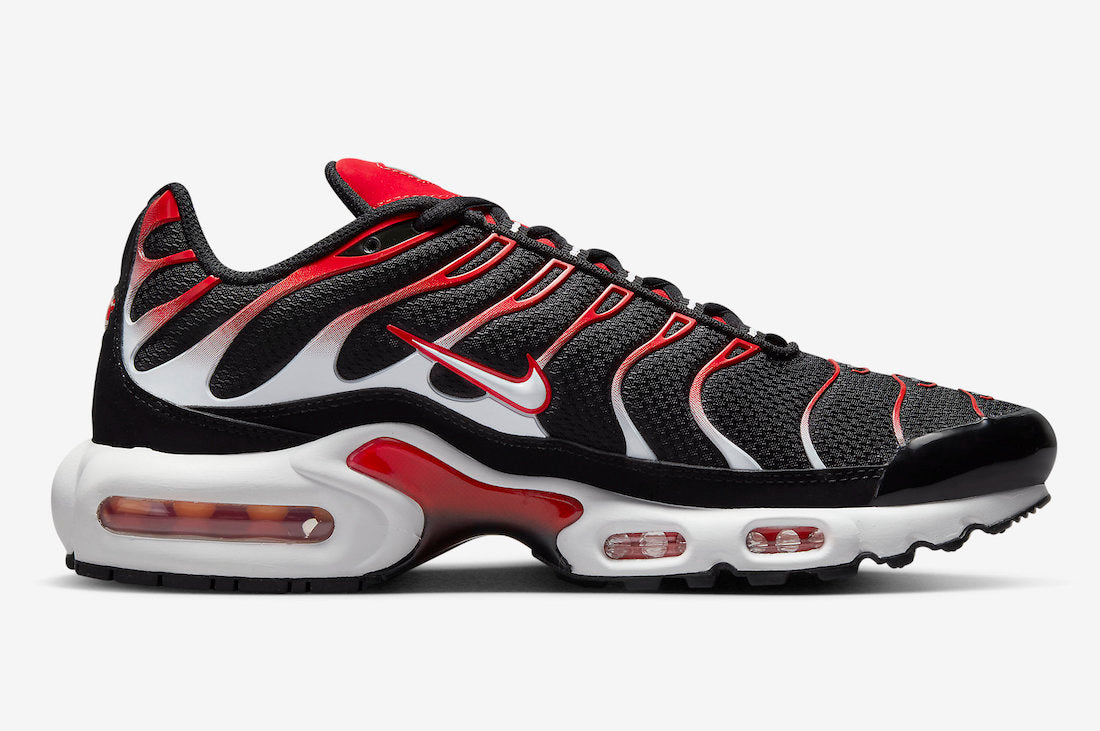 Nike Air Max Plus Black University Red - Kick Culture