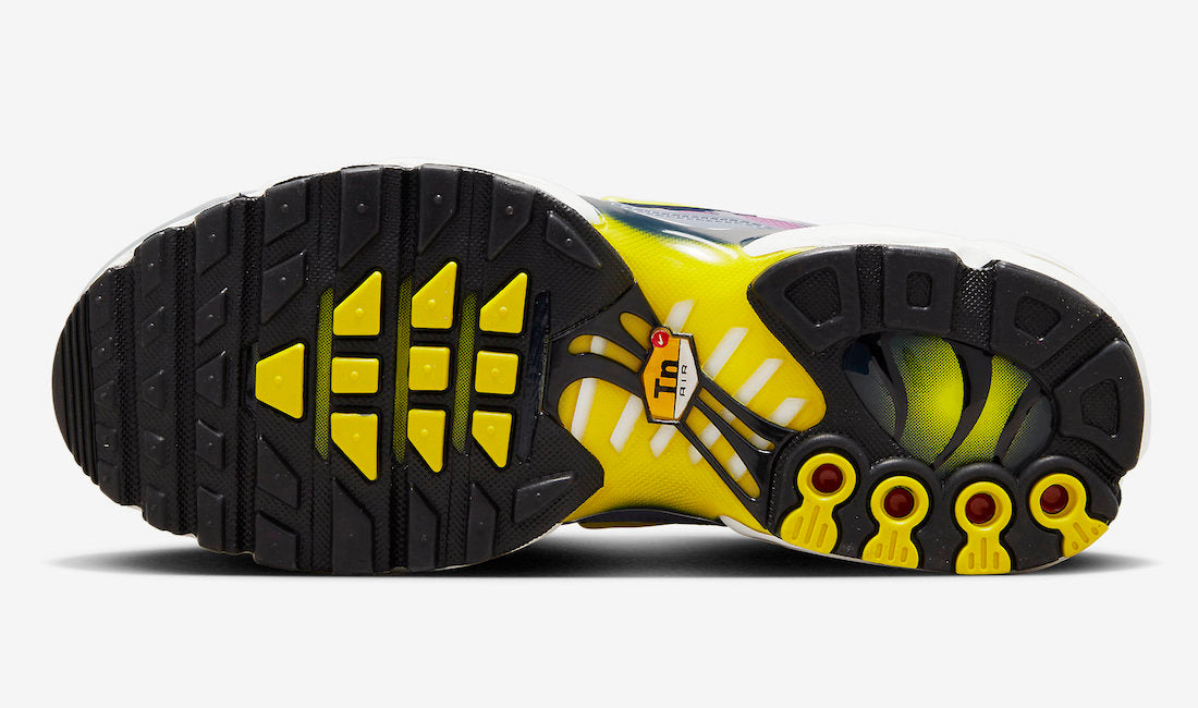 Nike Air Max Plus Violet Dust High Voltage - Kick Culture